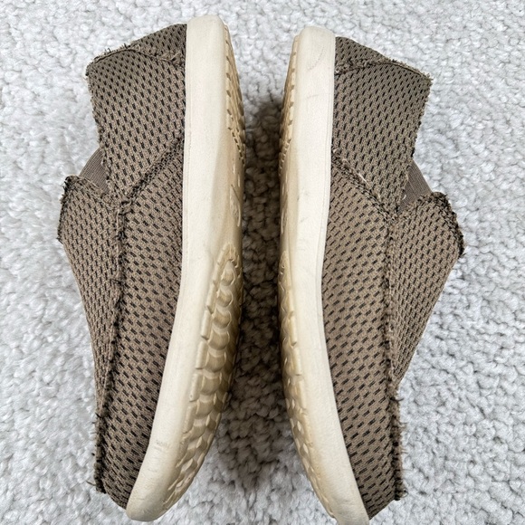 Crocs Santa Cruz Slip Ons Moccasins. Lightweight. Mens 8 - Picture 11 of 13